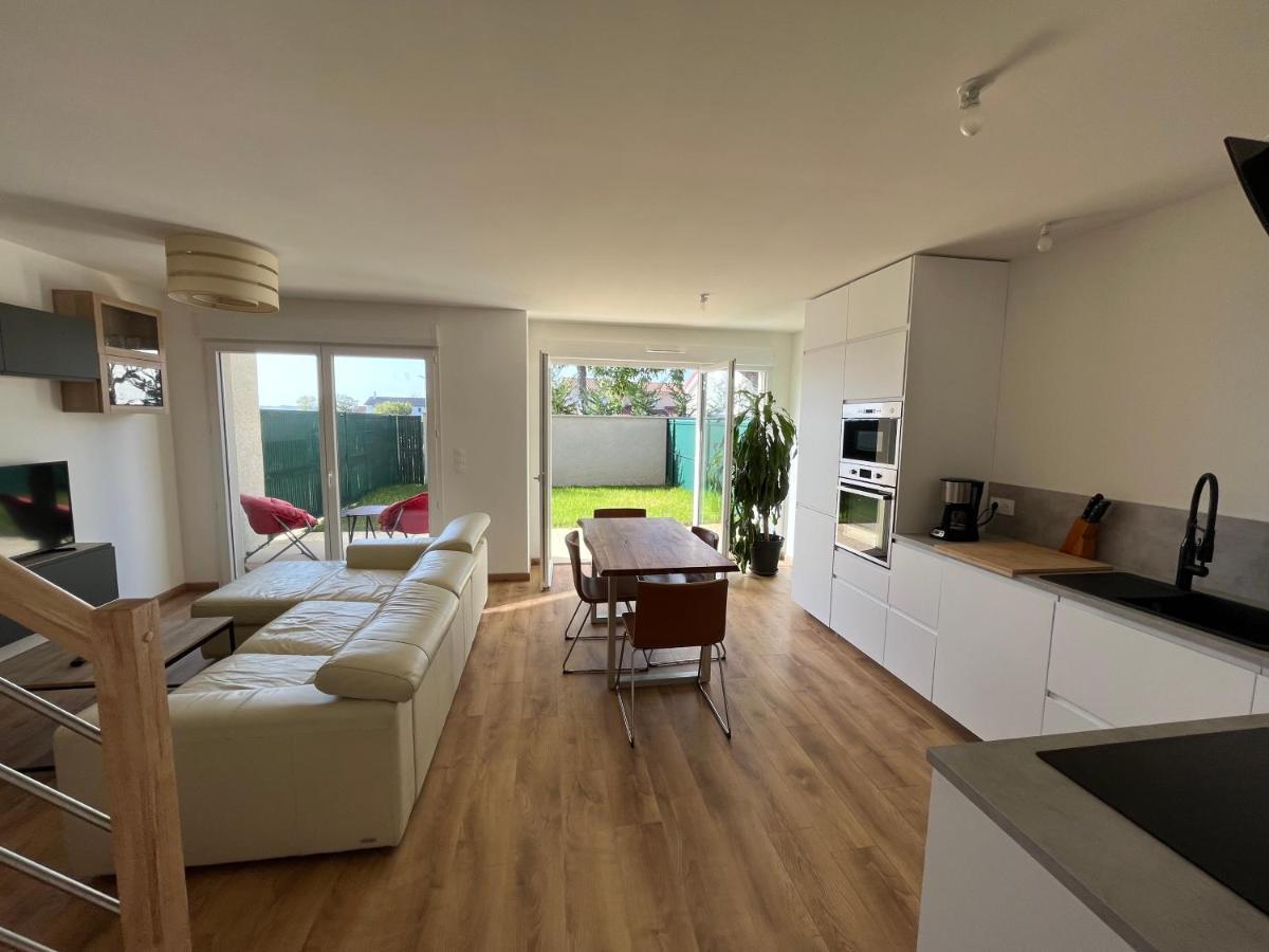Maison T4 Cosy + Jardin Leyment 外观 照片