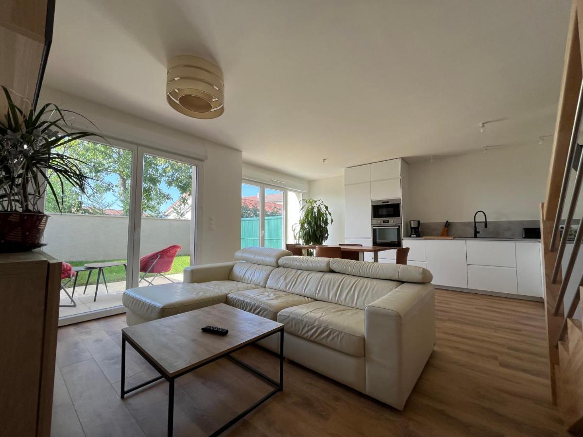 Maison T4 Cosy + Jardin Leyment 外观 照片